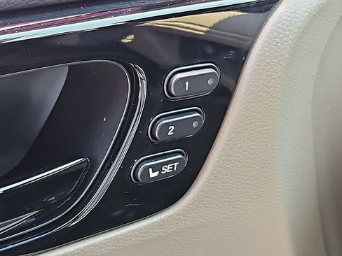 Used 2022 Honda Odyssey Elite image 24