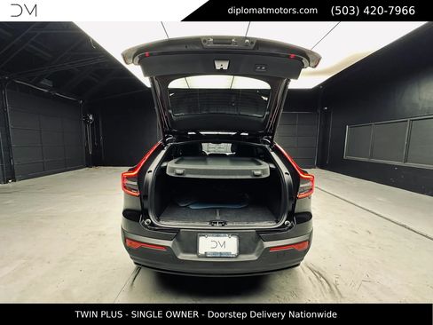 Used 2023 Volvo C40 P8 Recharge Plus AWD/4WD image 40