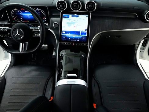 Certified 2025 Mercedes-Benz GLC 350e 4MATIC image 13