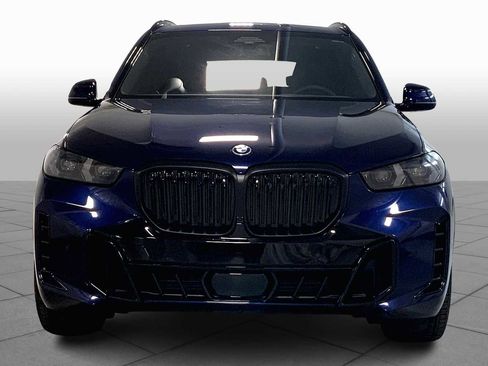 New 2026 BMW X5 xDrive50e w/ M Sport Package image 3