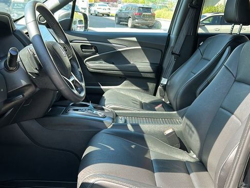 Used 2023 Honda Passport EX-L image 10