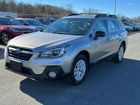 Used 2018 Subaru Outback 2.5i image 4
