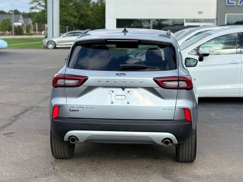 Used 2024 Ford Escape Platinum AWD/4WD image 33