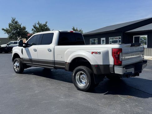 Used 2017 Ford F350 King Ranch w/ King Ranch Ultimate Package AWD/4WD image 3