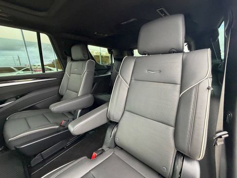 Used 2025 Cadillac Escalade Premium Luxury w/ Touring Package AWD/4WD image 15