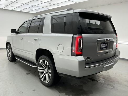 Used 2017 GMC Yukon Denali image 6