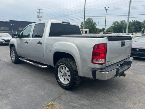 Used 2010 GMC Sierra 1500 SLE w/ Power Pack Plus RWD image 5