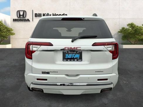 Used 2023 GMC Acadia Denali w/ Denali Ultimate Package AWD/4WD image 4