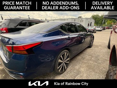 Used 2020 Nissan Altima 2.5 SR FWD image 6