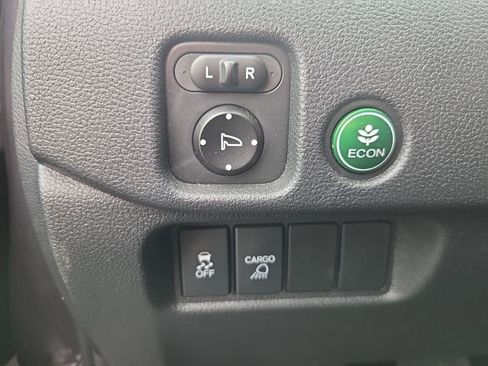 Used 2017 Honda Ridgeline RTL-T image 10