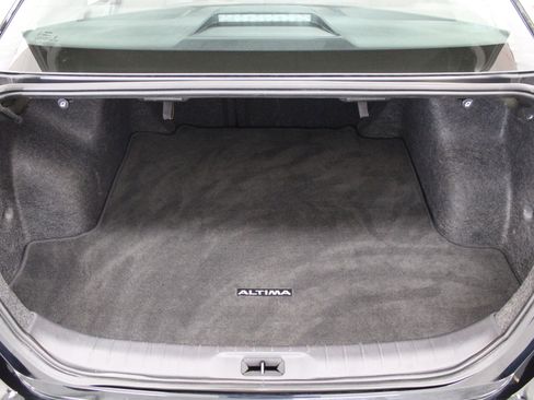 Used 2024 Nissan Altima 2.5 S image 21