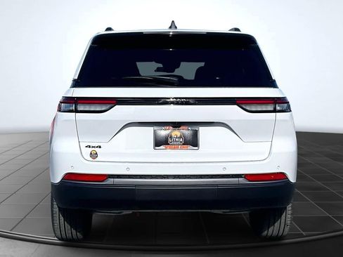 New 2026 Jeep Grand Cherokee Limited AWD/4WD image 5