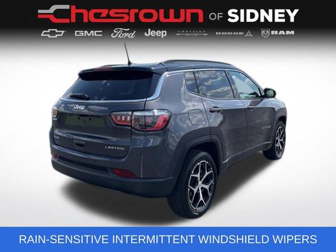 Used 2024 Jeep Compass Limited AWD/4WD image 5