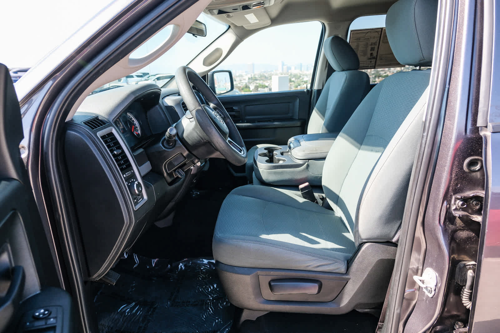 Used 2018 RAM 1500 Express w/ Express Value Package RWD image 48
