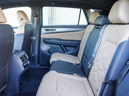 New 2026 Volkswagen Atlas Cross Sport SE AWD/4WD image 20