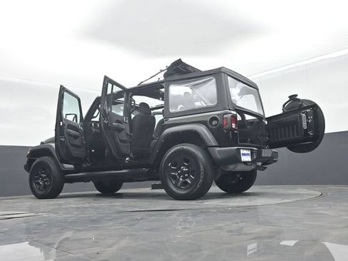 Used 2022 Jeep Wrangler Unlimited Sport AWD/4WD image 73