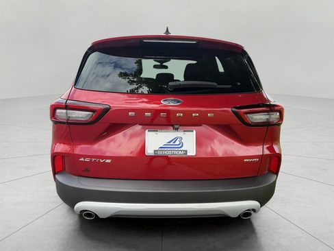 Used 2023 Ford Escape Active AWD/4WD image 25