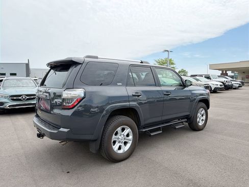 Used 2024 Toyota 4Runner SR5 Premium w/ Moonroof Package AWD/4WD image 13