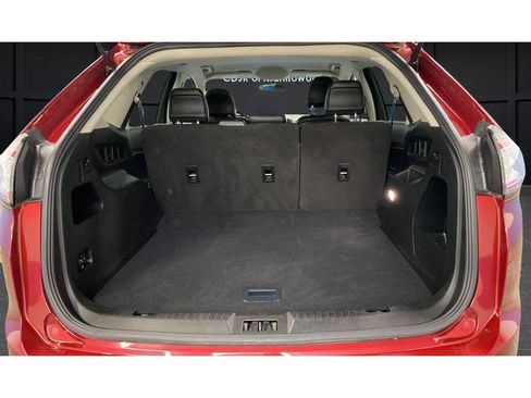 Used 2018 Ford Edge SEL w/ Equipment Group 201A image 33