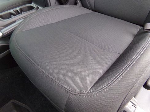 Used 2023 Jeep Gladiator Overland w/ Cold Weather Group image 37