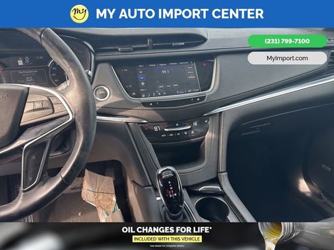 Used 2024 Cadillac XT5 Premium Luxury image 10