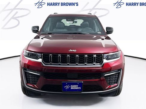 New 2026 Jeep Grand Cherokee Limited w/ Trailer Tow Package AWD/4WD image 28