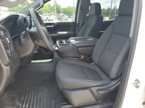 Used 2022 Chevrolet Silverado 1500 Custom AWD/4WD image 6