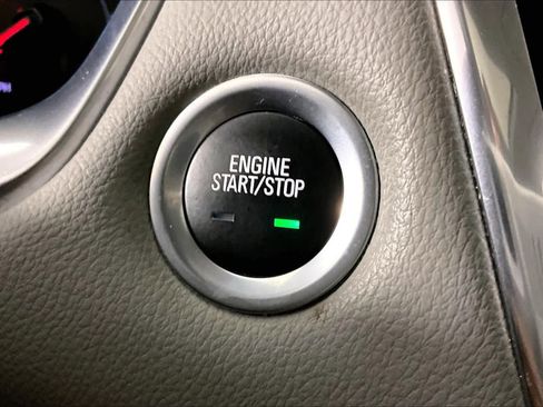 Used 2019 Chevrolet Traverse Premier w/ Driver Confidence II Package image 34