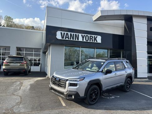 New 2026 Subaru Outback Limited AWD/4WD image 2