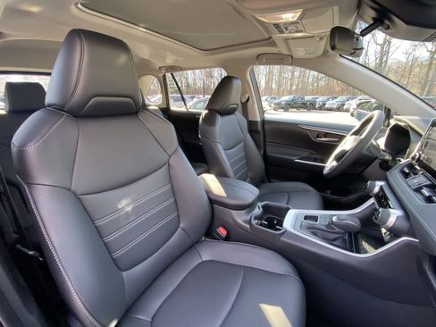 Certified 2025 Toyota RAV4 XLE Premium image 26