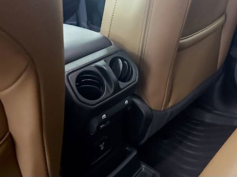 Used 2021 Jeep Wrangler Unlimited Sahara w/ Cold Weather Group image 25