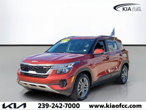Certified 2022 Kia Seltos S FWD image 3