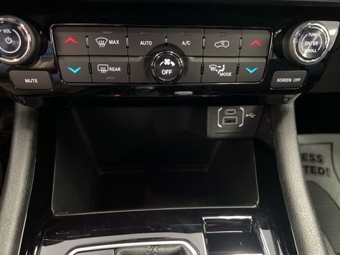 New 2026 Jeep Compass Limited image 16