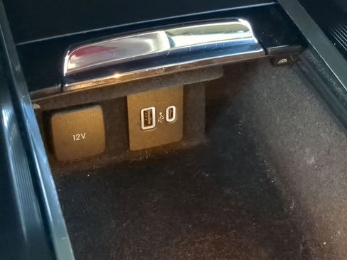 Used 2020 Lincoln Corsair AWD w/ Equipment Group 101A image 28