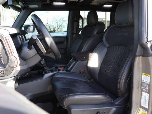 Used 2025 Ford Bronco Raptor image 8