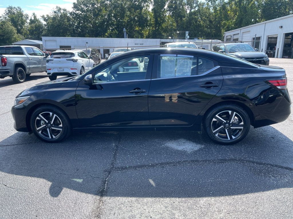Used 2025 Nissan Sentra SV FWD image 1