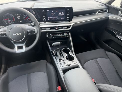 Certified 2023 Kia K5 LXS FWD image 14