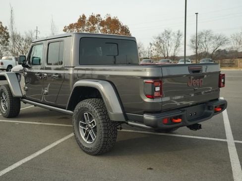 New 2026 Jeep Gladiator Mojave image 5
