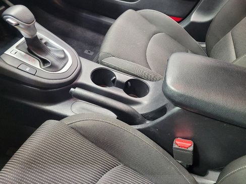 Used 2021 Kia Forte LXS FWD image 26