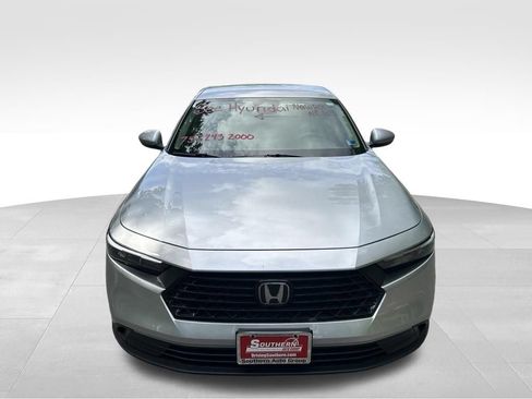 Used 2026 Honda Accord LX image 8