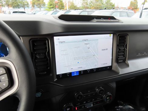 New 2025 Ford Bronco Big Bend image 9