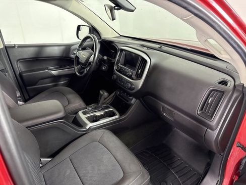 Used 2016 Chevrolet Colorado LT w/ LT Convenience Package image 15