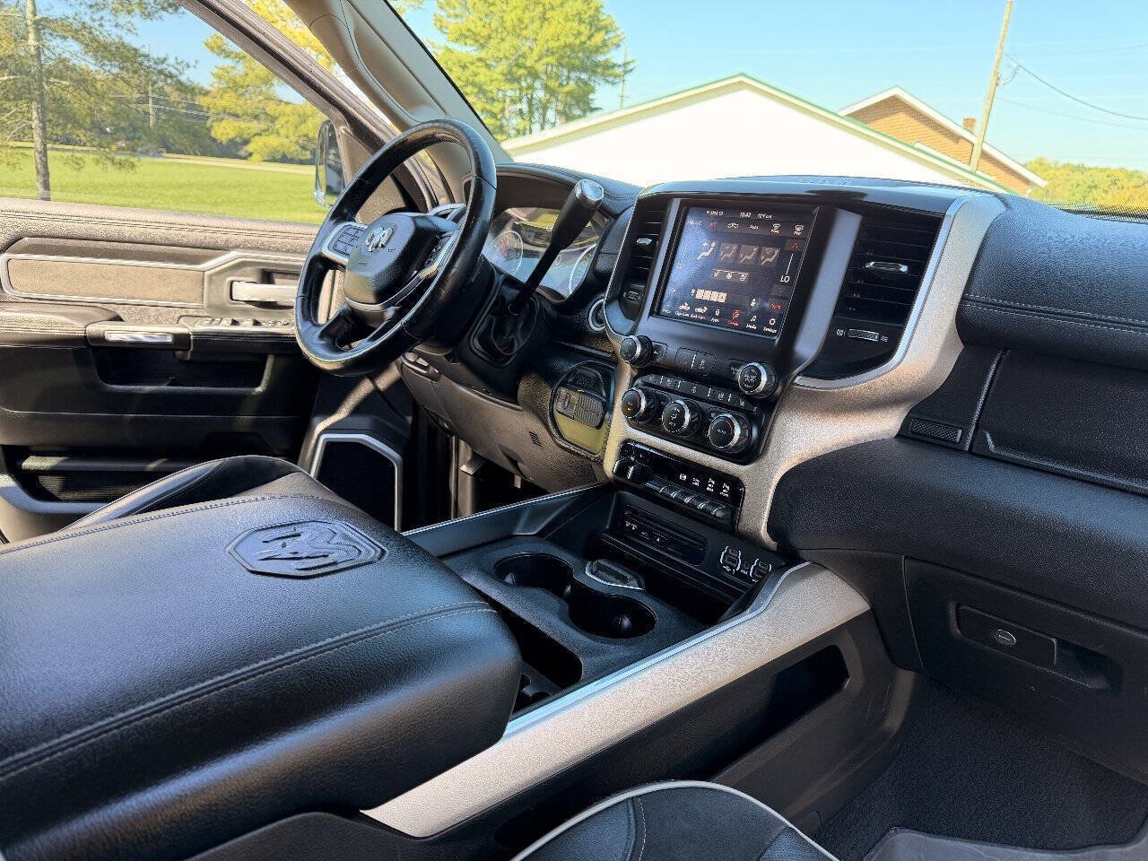 Used 2019 RAM 2500 Laramie AWD/4WD image 32