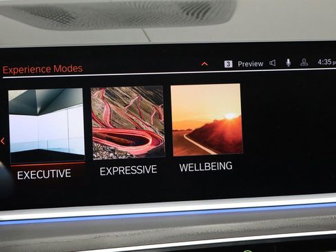 Used 2022 BMW X7 xDrive40i w/ Cold Weather Package image 42