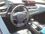 Used 2021 Lexus ES 250 w/ Premium Package image 2