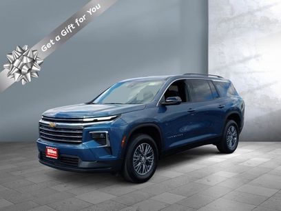 New 2025 Chevrolet Traverse LT w/ Enhanced Driving Package