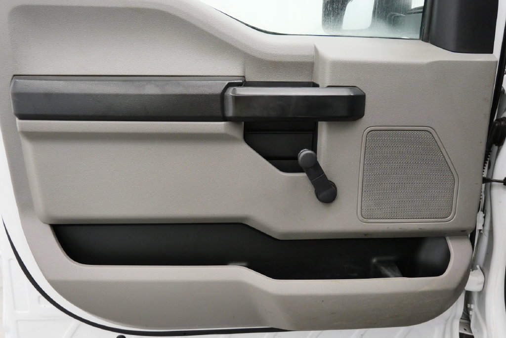 Used 2017 Ford F350 XL AWD/4WD image 13