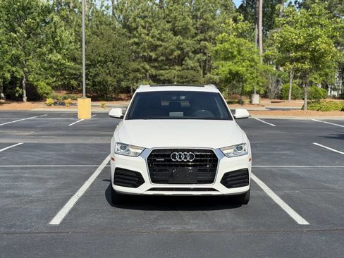 Used 2018 Audi Q3 2.0T Premium AWD/4WD image 2