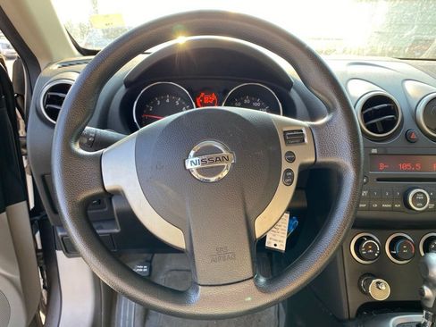 Used 2010 Nissan Rogue S FWD image 9