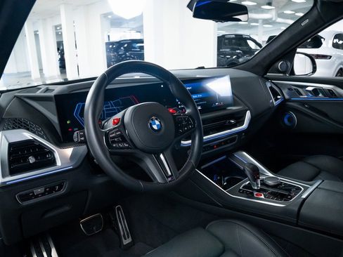 Used 2023 BMW XM image 20